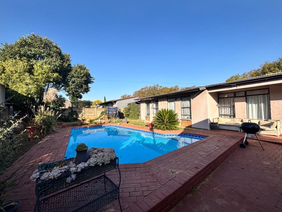 3 Bedroom Property for Sale in Sasolburg Ext 10 Free State